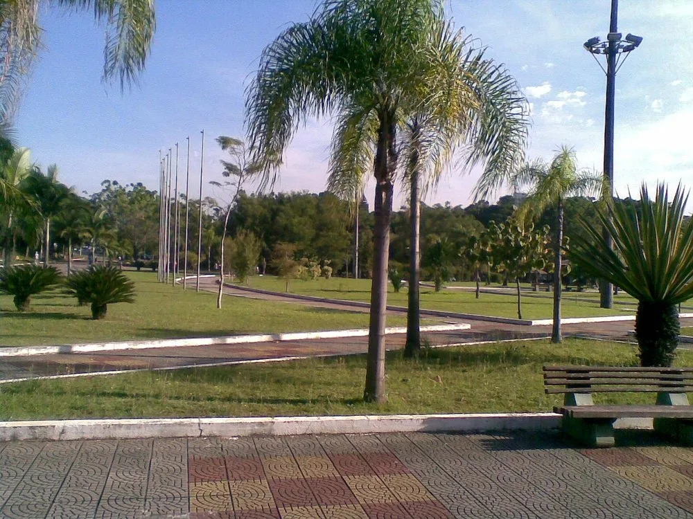 Espaço Verde Chico Mendes, em frente ao lançamento Casa Parque Cerâmica da Basilar e da Mitre em São Caetano do Sul